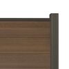 Graue Kunststoff-Pfostenkappe neben Holzpanel