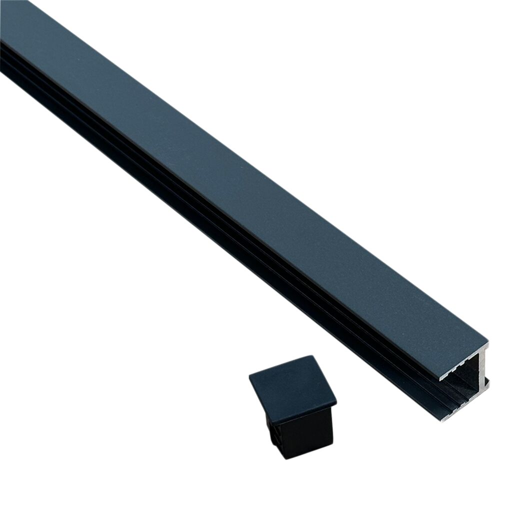 Graues Aluminium Wandanschlussprofil mit Endkappe