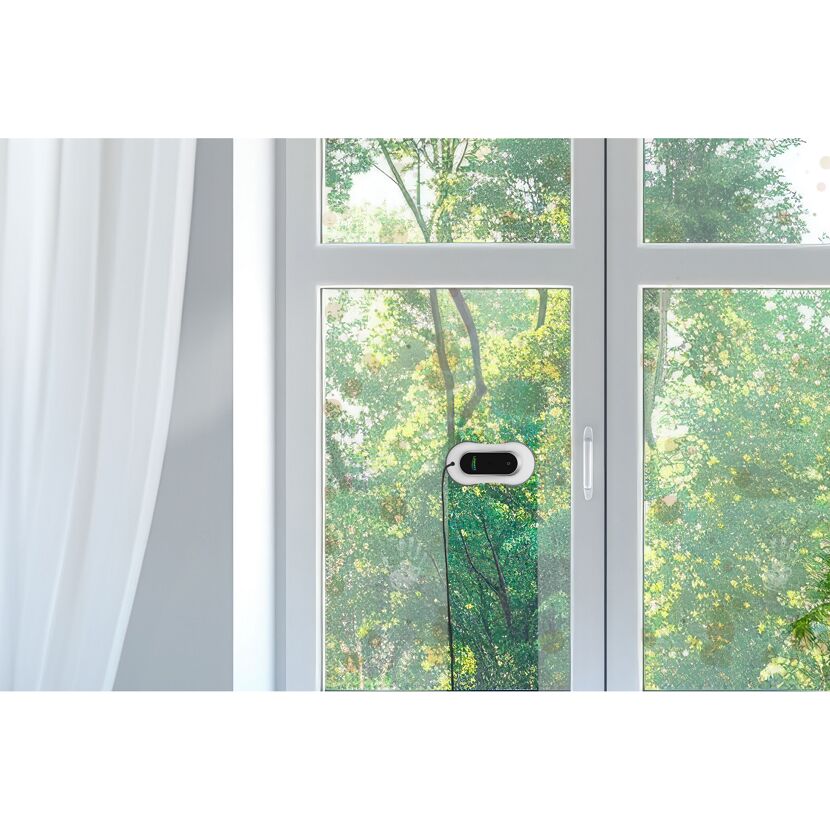 Fensterputzroboter 'Lifenaxx 055' mit Fernbedienung