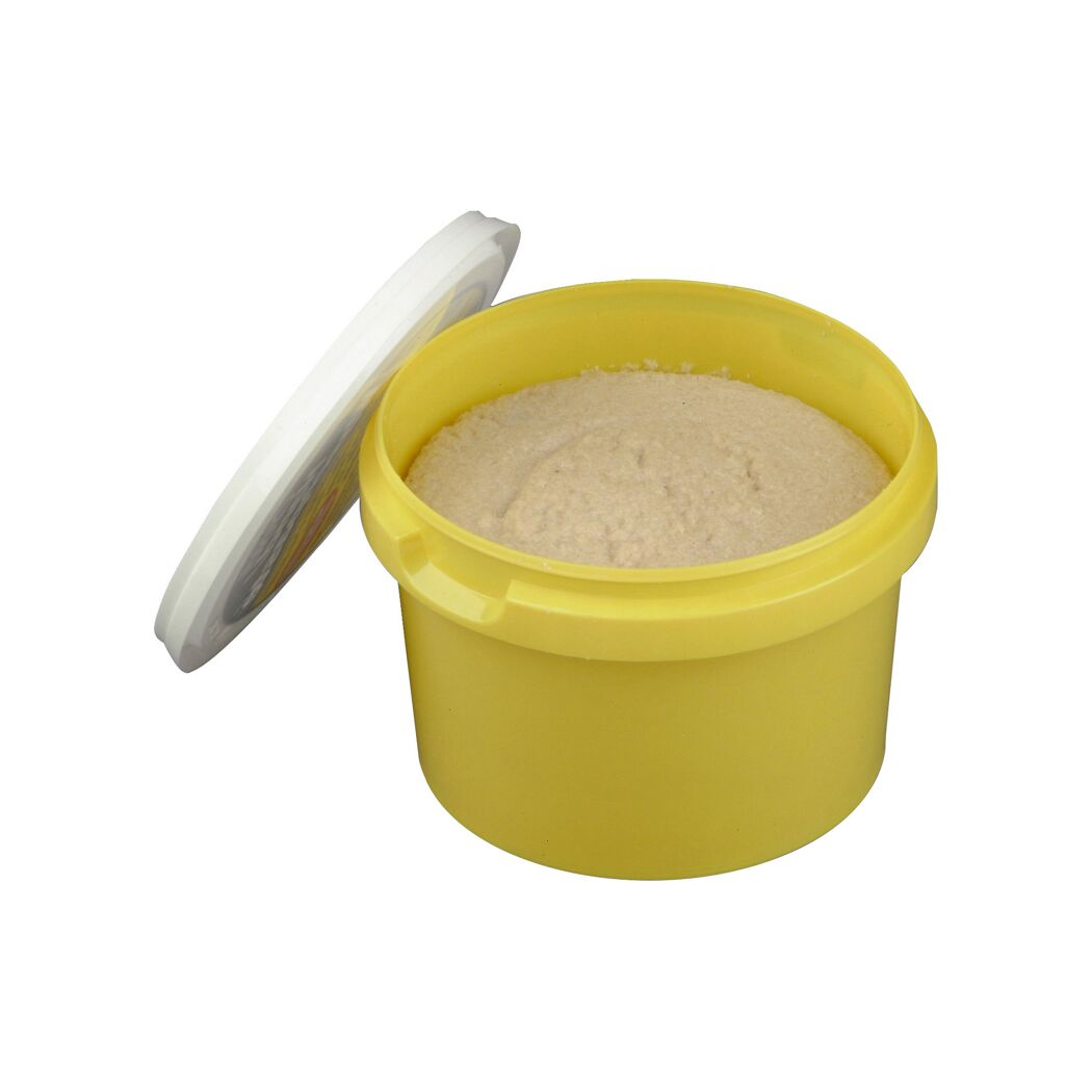 Gelber Eimer mit Handwaschpaste