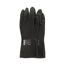Ein Paar schwarze Chemiehandschuhe der Marke OX-ON.