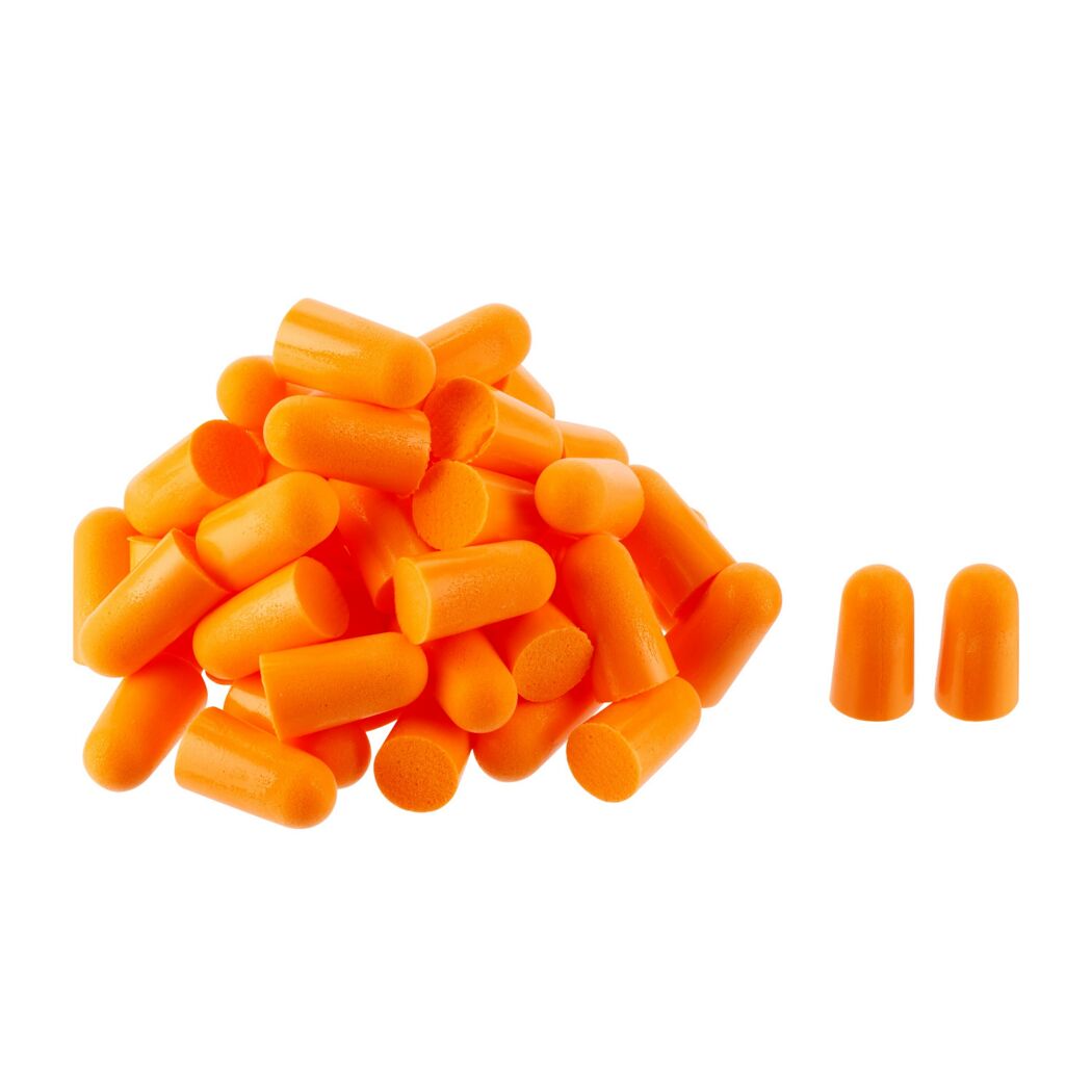 Ein Haufen orangefarbener Gehörschutzstöpsel