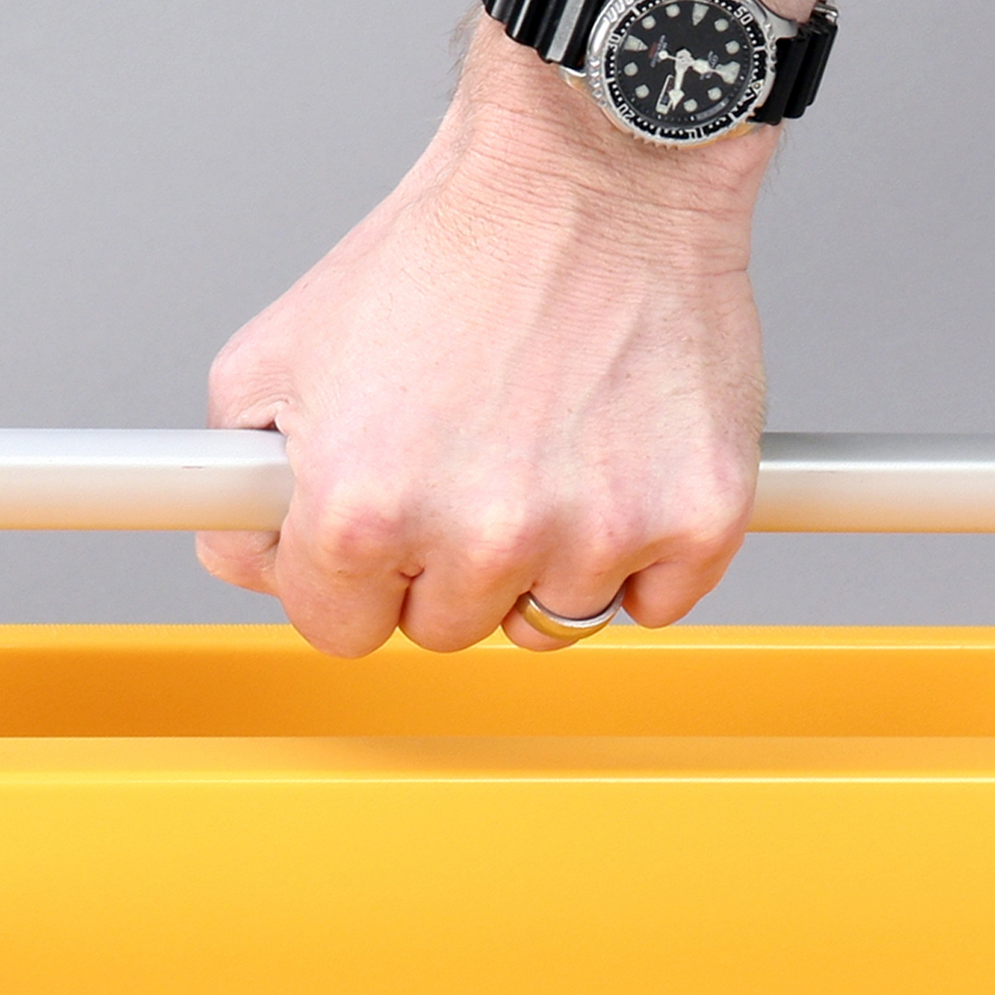 McPlus Tragekasten 'Carry 40' gelb 39,5 x 29 x 21,5 cm + product picture