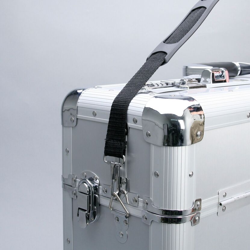 AluPlus Pilotenkoffer 'Travel 22' mit Zahlenschloss silber 55,5 x 21 x 40,5 cm