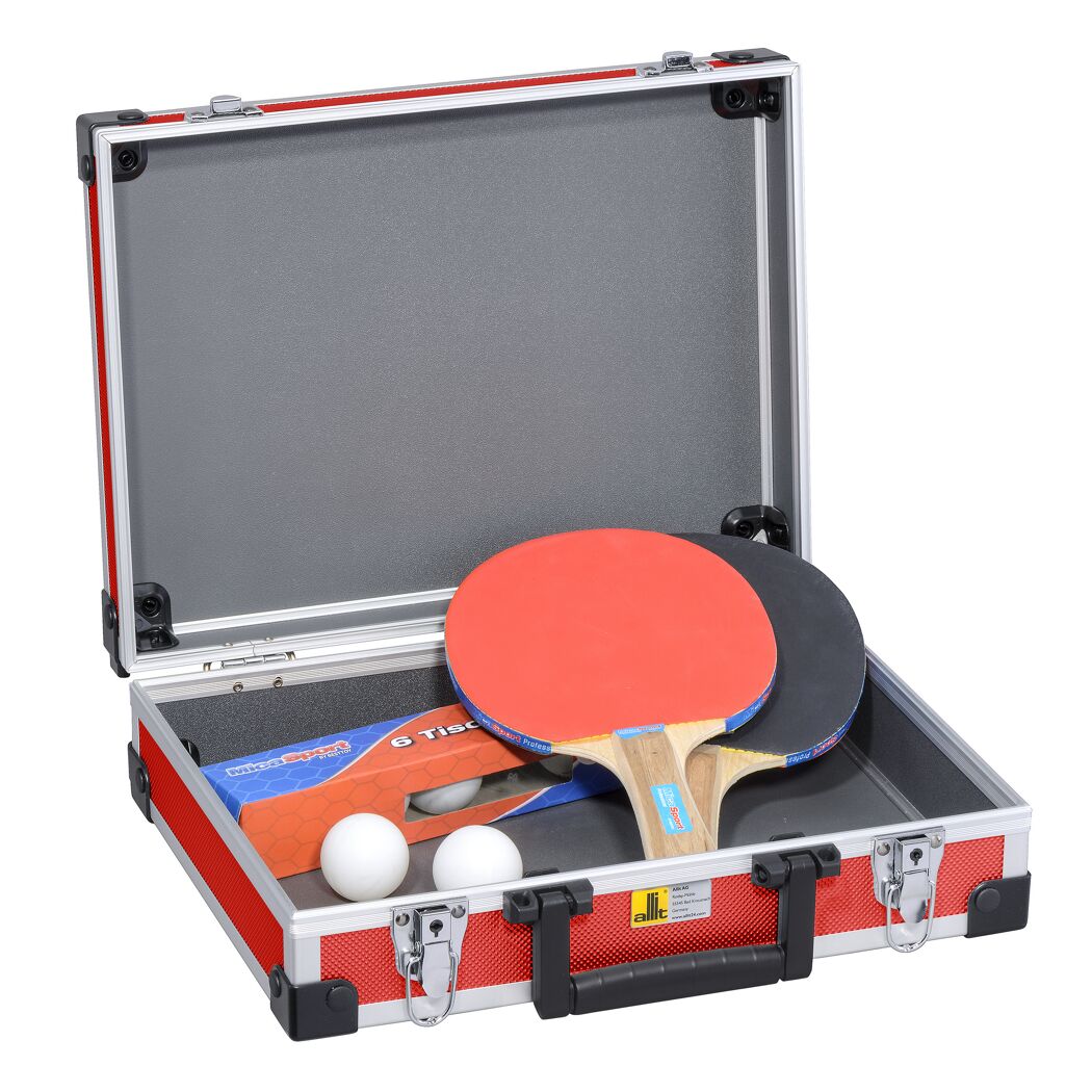Tischtennisschläger und Bälle in einem roten Koffer