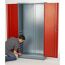 Materialschrank rot