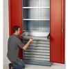 Materialschrank rot