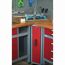 Einbauschrank rot mit Auszug