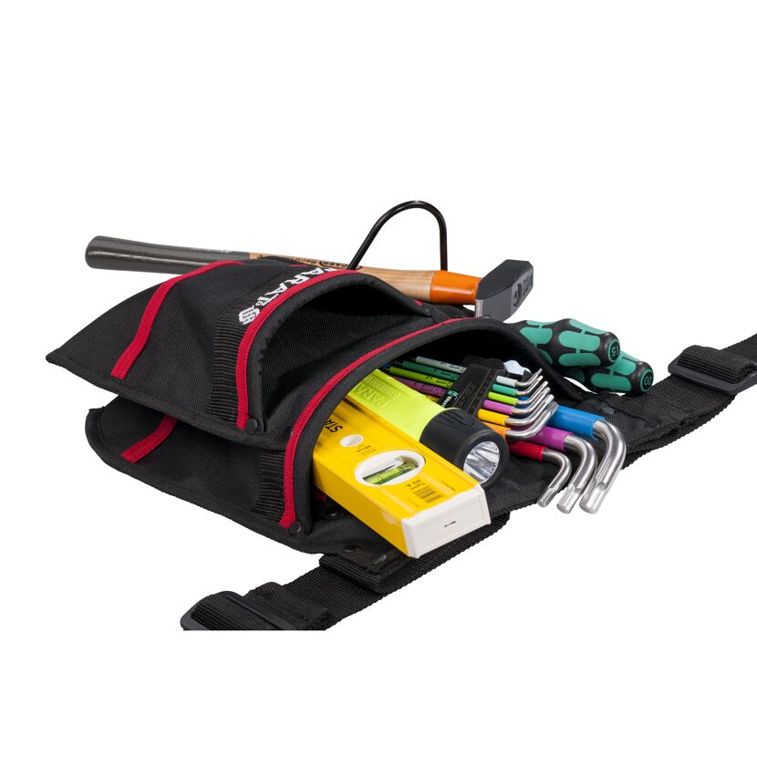 Schwarze Werkzeugtasche mit Hammer, Inimbus und Wasserwaage
