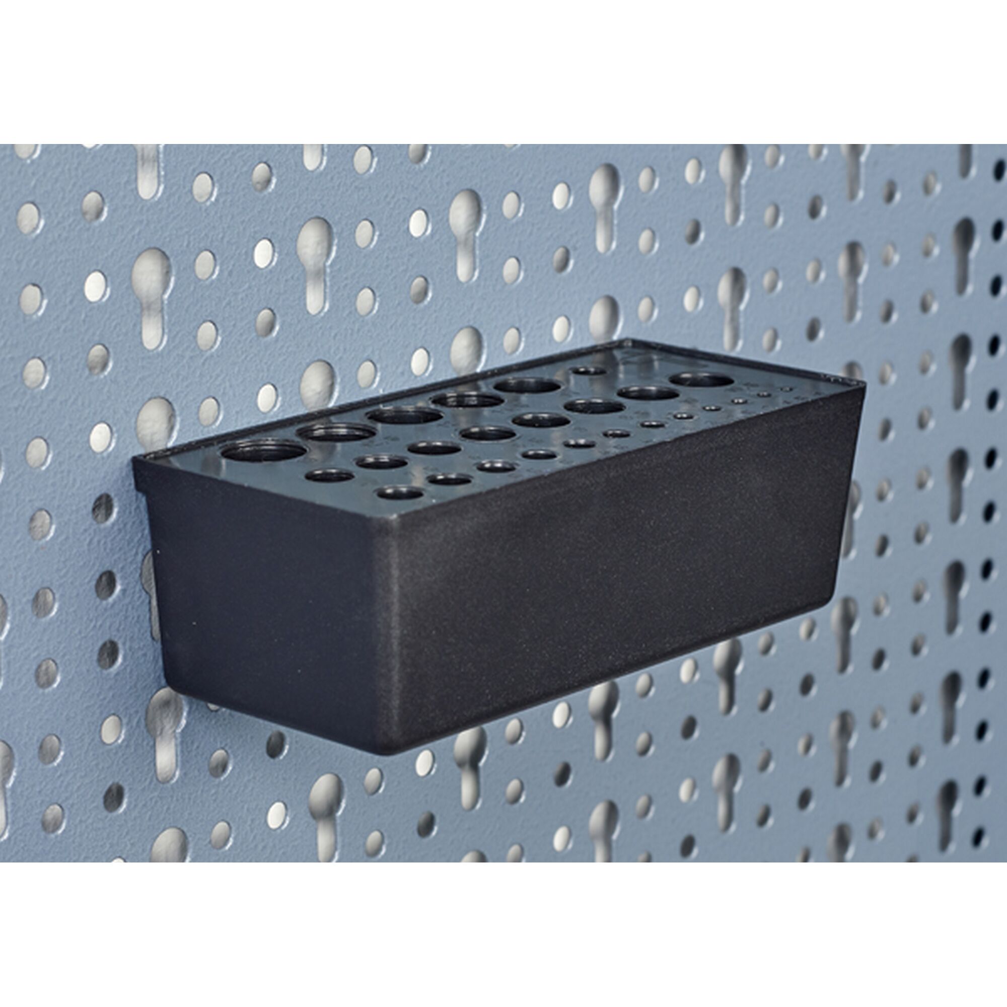 Schwarzer Systemhalter für Werkzeugwand