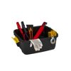 Werkzeugkasten mit Abschleppseil, Starthilfekabel, Eiskratzer, Handschuhen und Warndreieck
