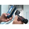 Zwei Hände halten einen Bosch Professional LR7 Laser-Empfänger und ein Messgerät.