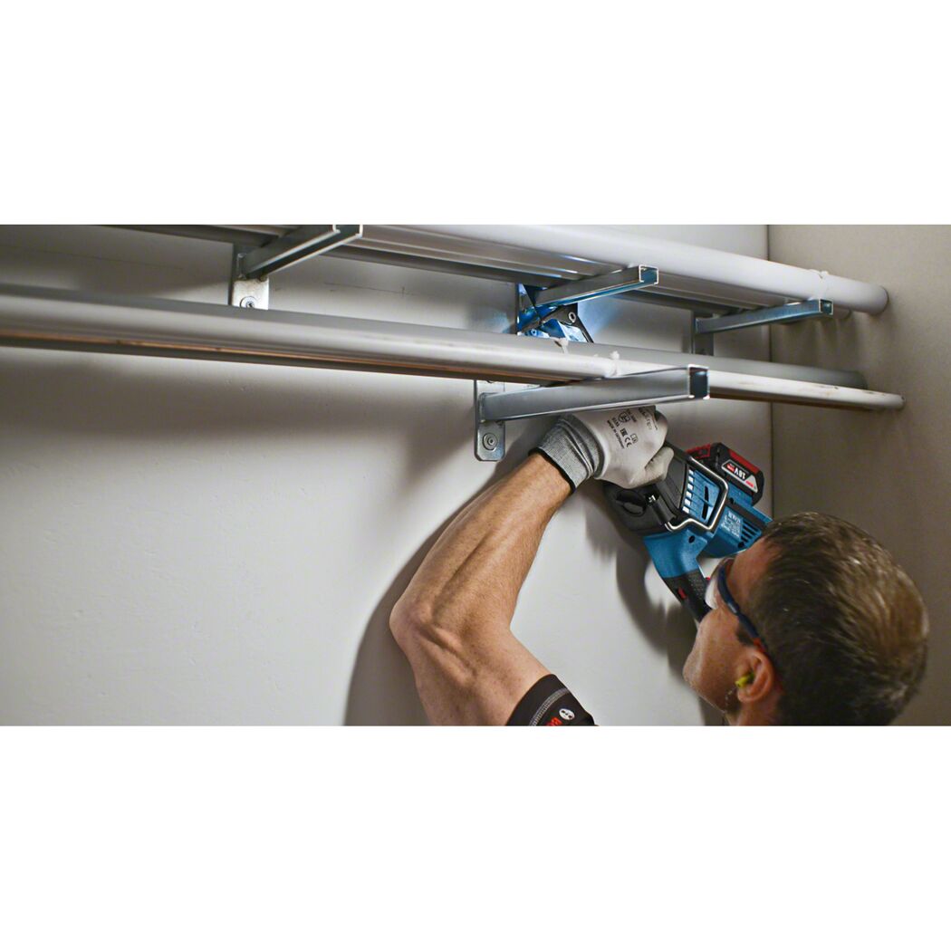 Akku-Säbelsäge 'Professional GSA 18V-32' 18 V ohne Akku, 2500 r/min