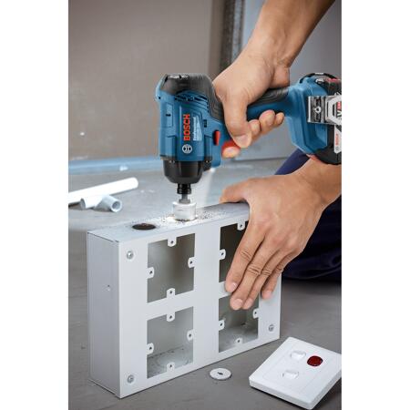 5. Bild von Akku-Drehschlagschrauber 'GDR 18V-160 Professional' 2x 2,0 Ah Akku, in L-BOXX