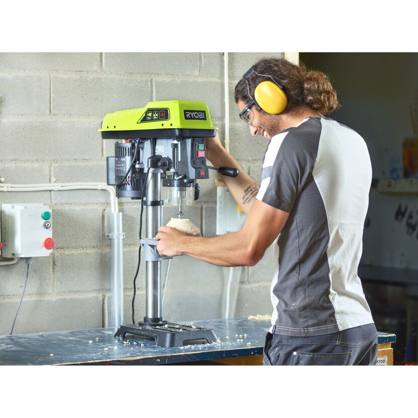Säulenbohrmaschine 'RDP102L' 390 W