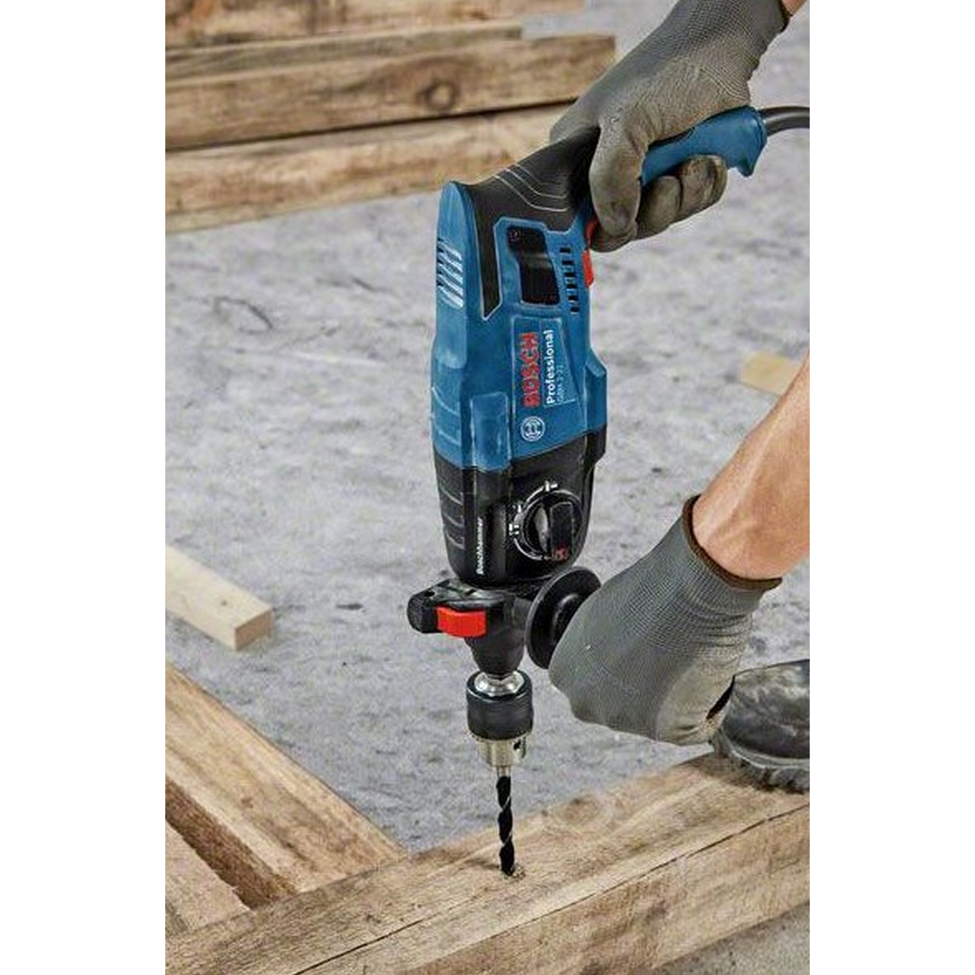 Bohrhammer 'GBH 2-21' 720 W 2 J + product picture