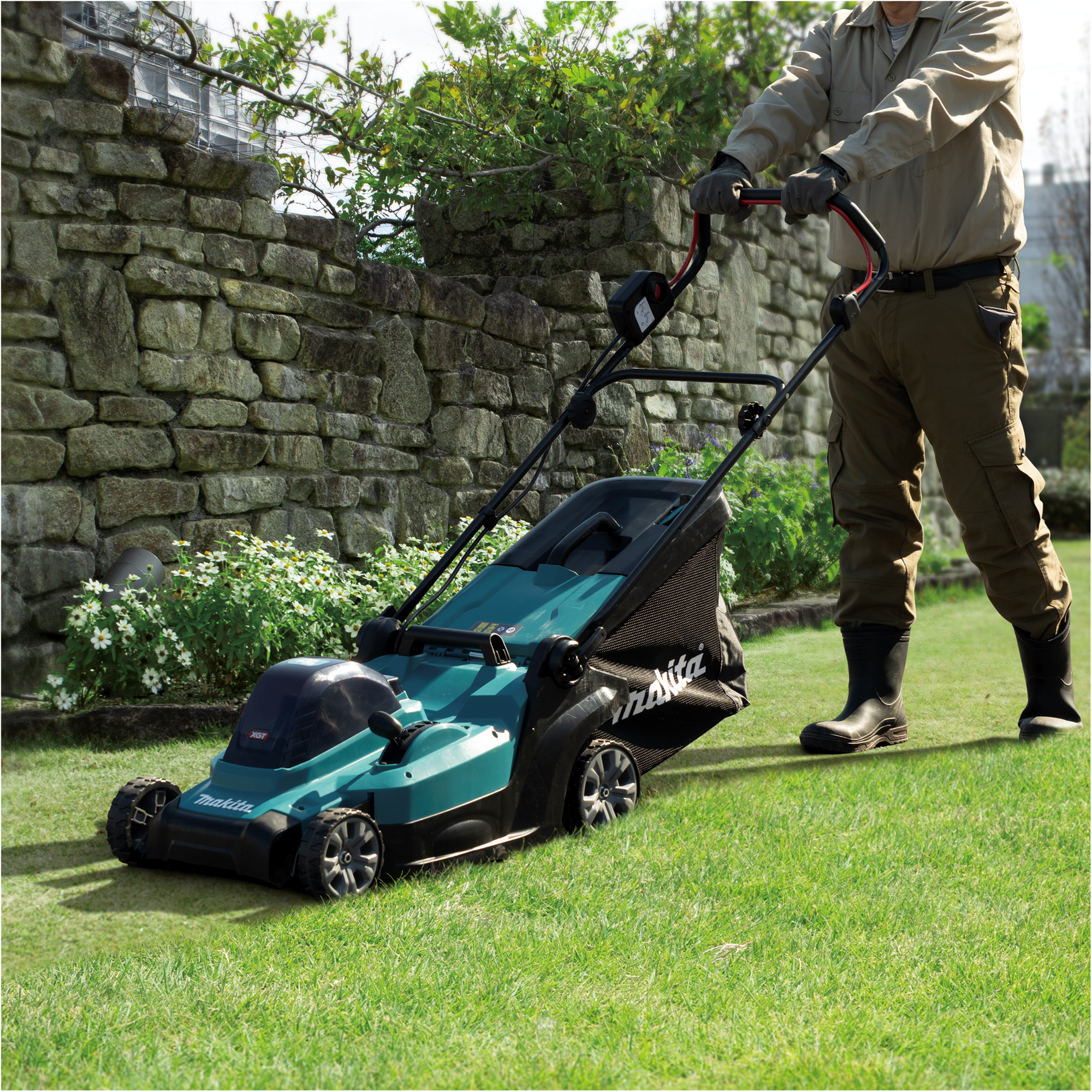 Akku-Rasenmäher 'LM004GZ' max 40V, 43 cm Schnittbreite, 50 l