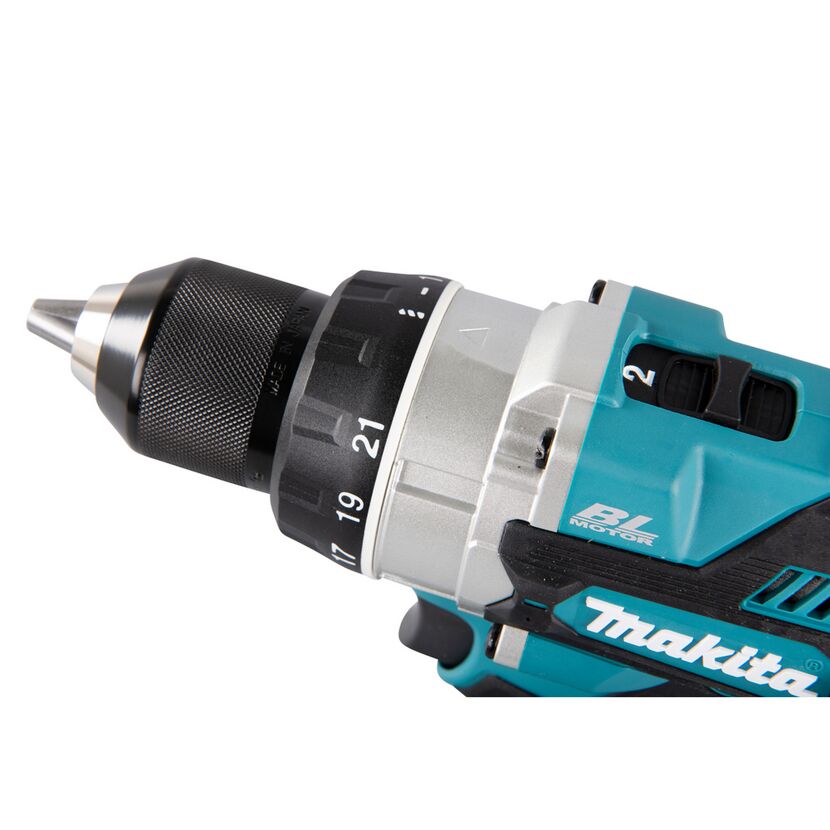 Makita Akku-Bohrschrauber mit Bohrfutter