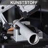Metallbandsäge sägt Kunststoffrohr