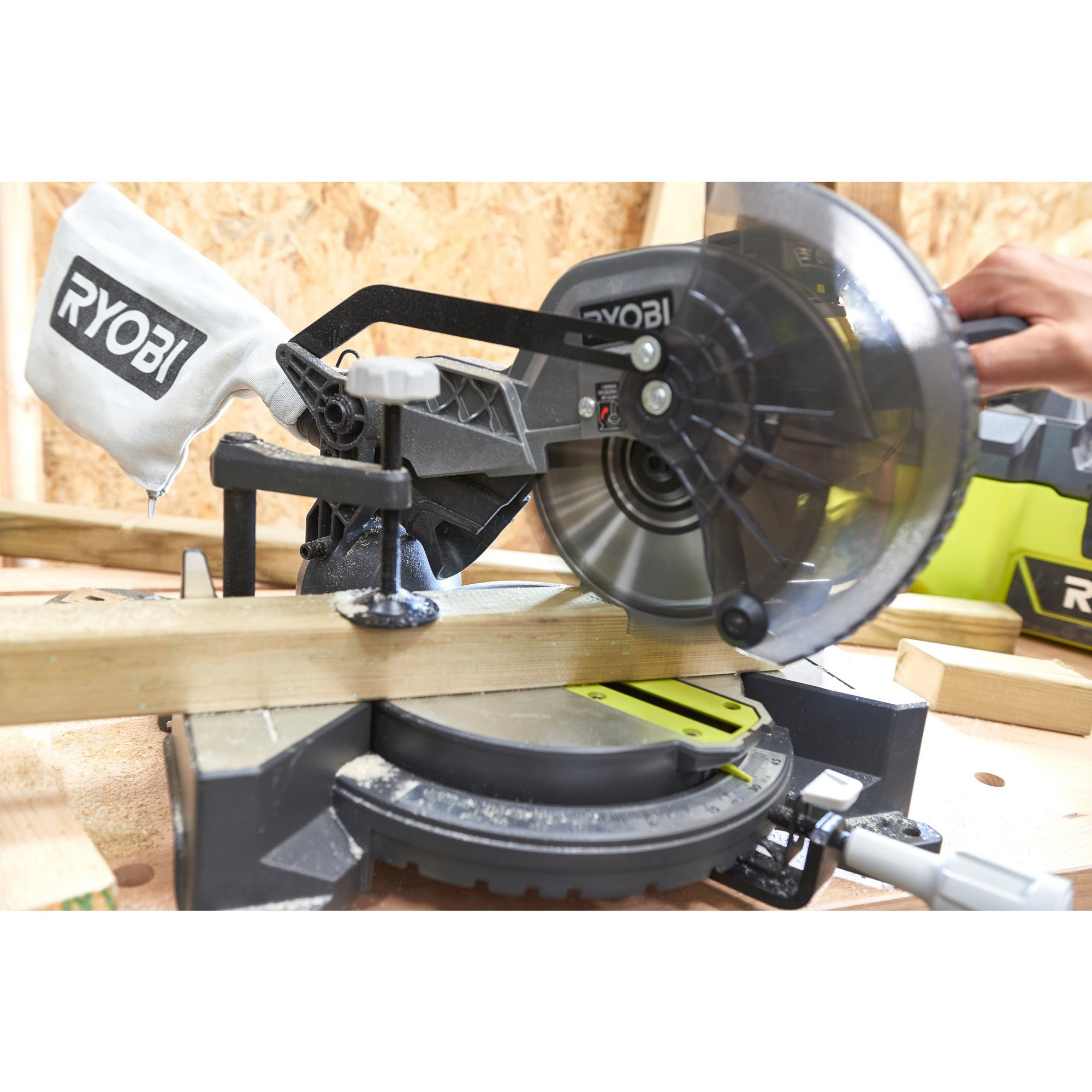 Akku-Kapp- und Gehrungssäge 'ONE+ EMS190DCL' 18 V ohne Akku