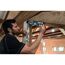 Person verwendet Winkelmesser GAM 220 MF von Bosch Professional.