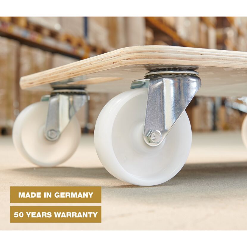 Transportroller mit weißen Rollen