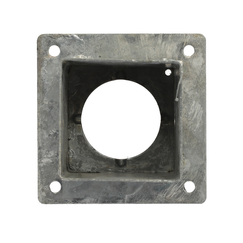 Verzinkter Pfostenträger mit quadratischer Grundfläche