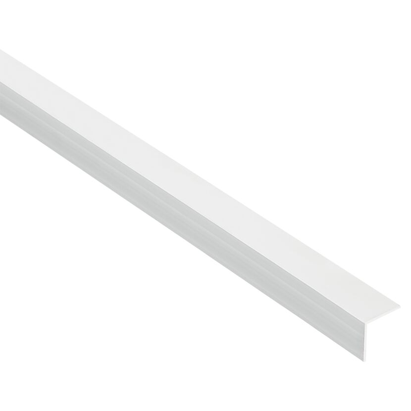 Blankes Winkelprofil aus Aluminium