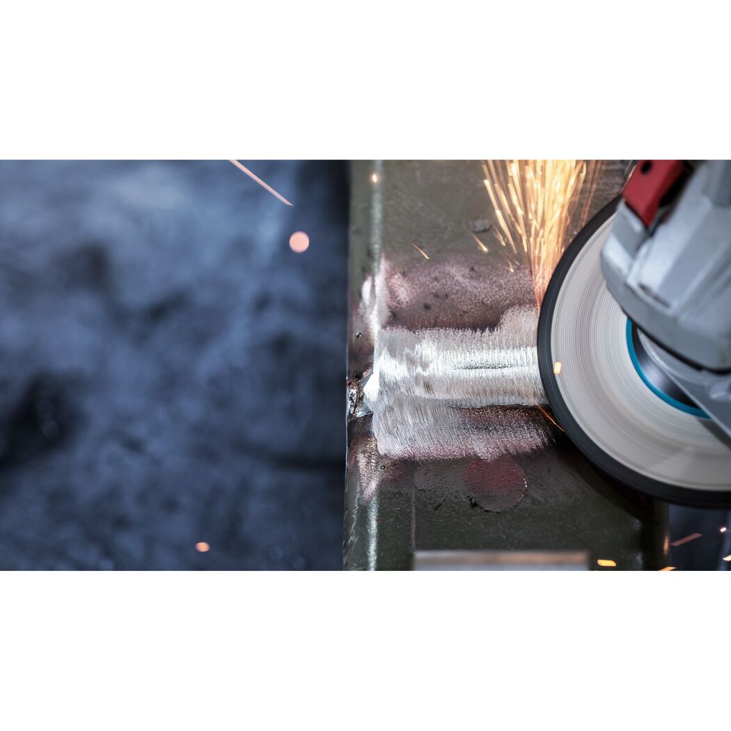 Metallbearbeitung mit einer Schleifmaschine