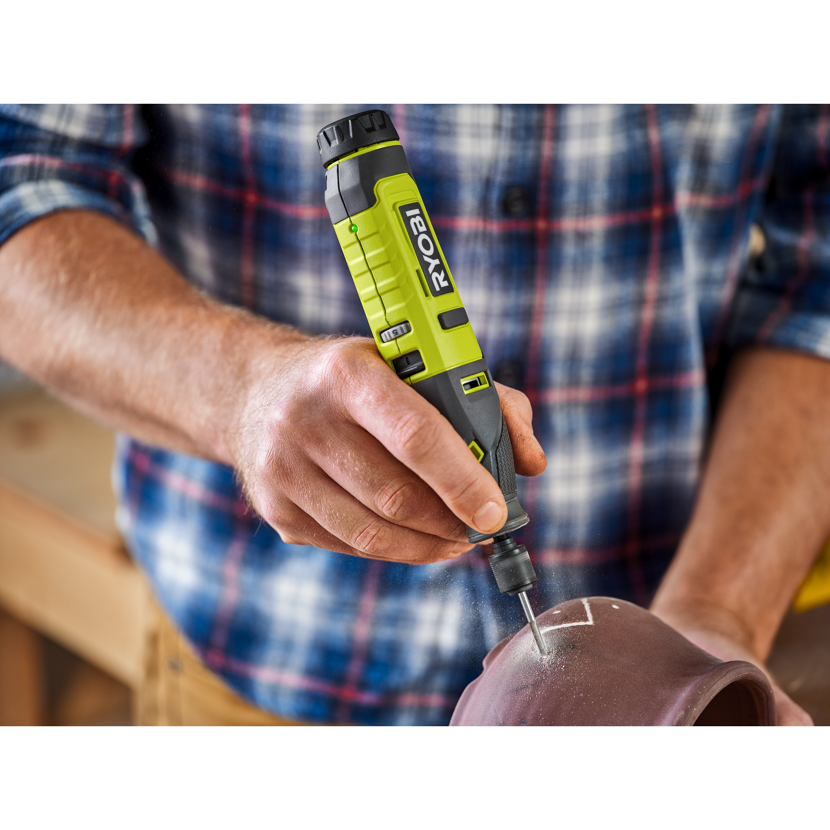 Person graviert mit RYOBI Gravierer