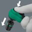 Hand wechselt Aufsatz an Ratsche