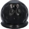 Schwarze Anhängerkupplungs-Schutzkappe im Golfball-Design.