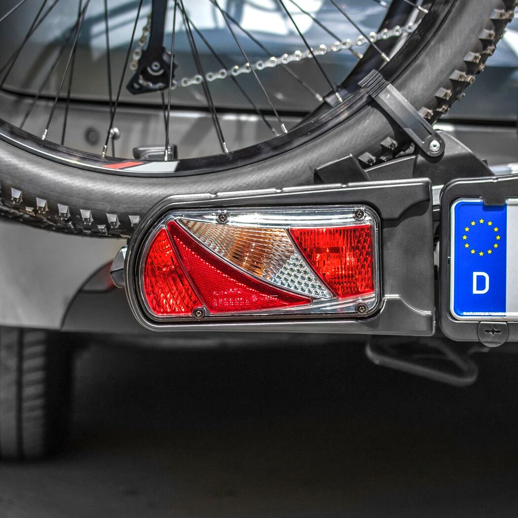 Universal Rückleuchte für Fahrradträger links