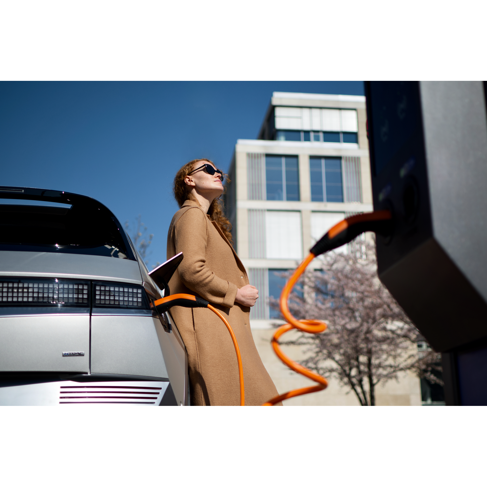 Komfort-Ladekabel 'HELIX' orange Typ 2, bis zu 22 kW, 5 m für Elektro- und Hybridfahrzeuge + product picture