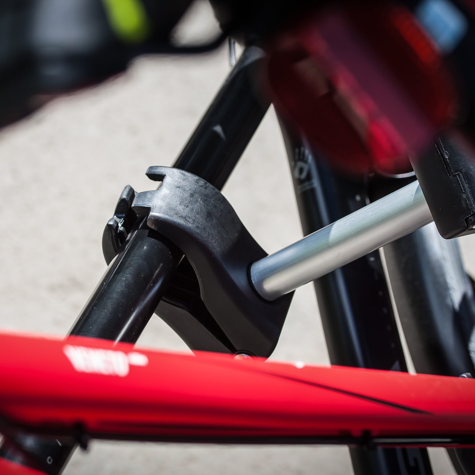 Rahmenhalter abnehmbar kurz 12 cm Ø 25/30 mm