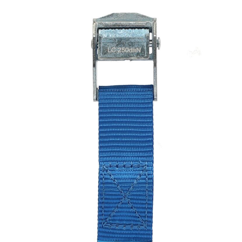 Blauer Spanngurt mit Klemmverschluss.