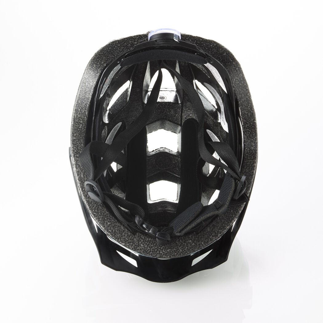 Innenseite eines schwarzen Fahrradhelms