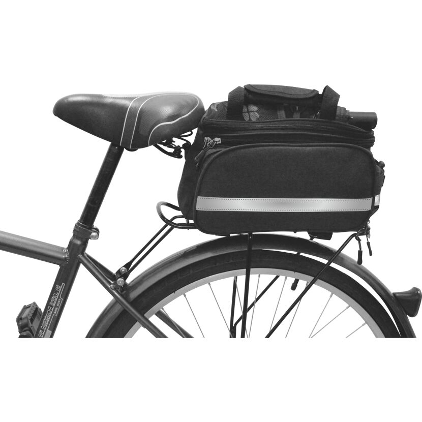 Schwarze Gepäckträgertasche am Fahrrad