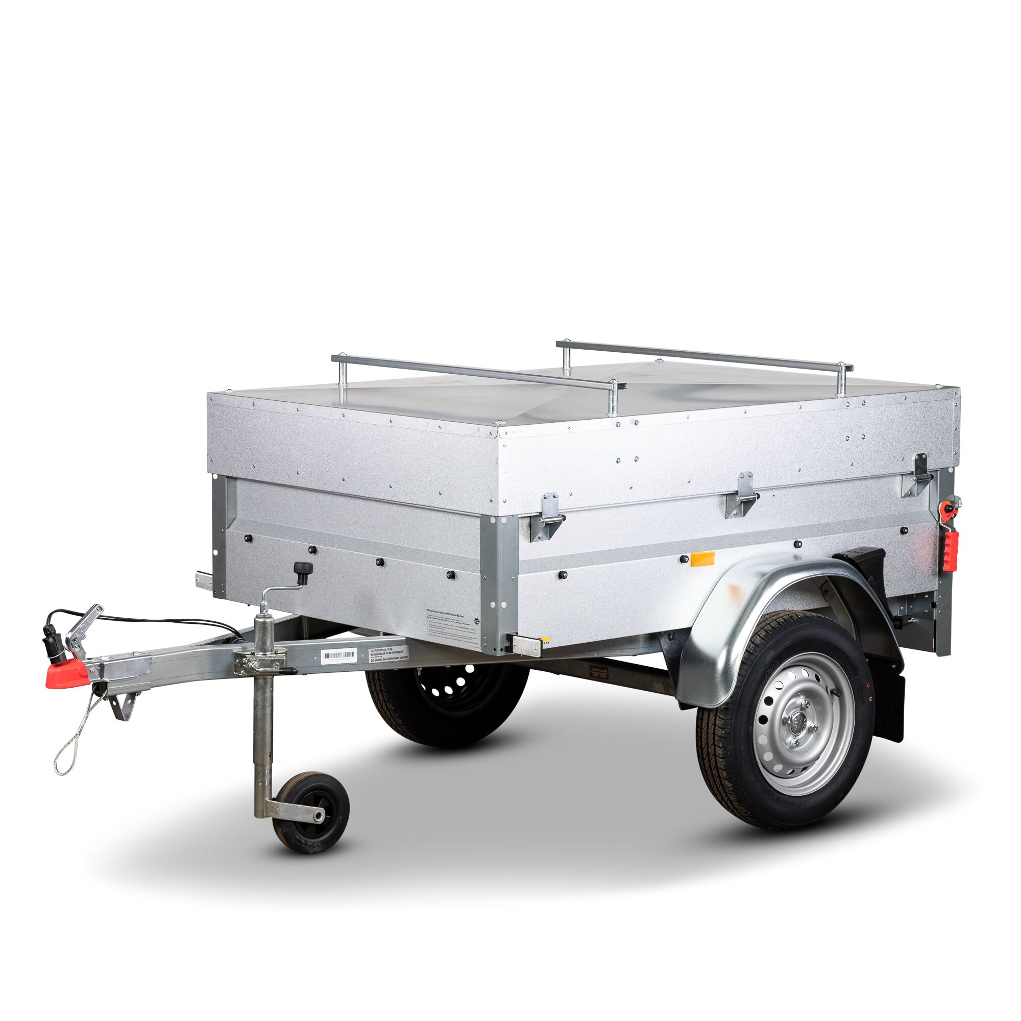 Silberner PKW-Anhänger mit Deckel