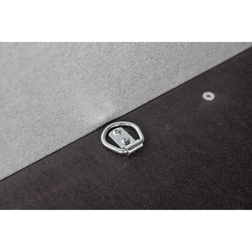 Metallring am PKW-Anhänger Basic plan 750 mit Deckel