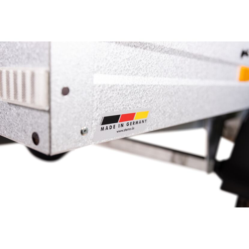PKW-Anhänger Basic pl 350, Detailansicht mit "Made in Germany"