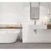 Modernes Badezimmer mit weißer Wandfliese WF Anna