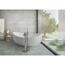Modernes Badezimmer mit freistehender Badewanne