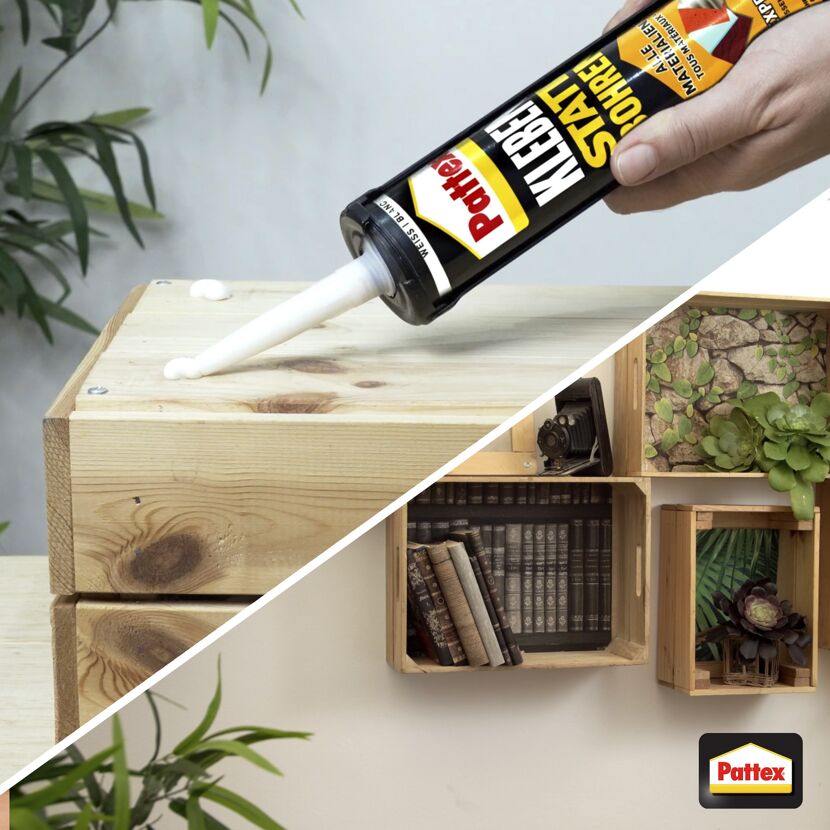 Person verklebt Holzkiste mit Pattex Kleber