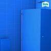 Blaue Duschkabine mit Sista Logo