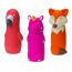 Drei Spielzeugtiere: Flamingo, Einhorn und Fuchs.