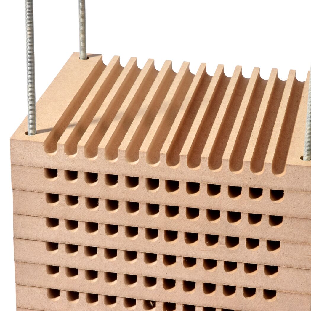 Profi-Nisthilfe     Schlupfkammer