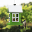 Verkleinertes Bild von Vogelfutterhaus 'Mia' grün 14 x 14 x 19,5 cm