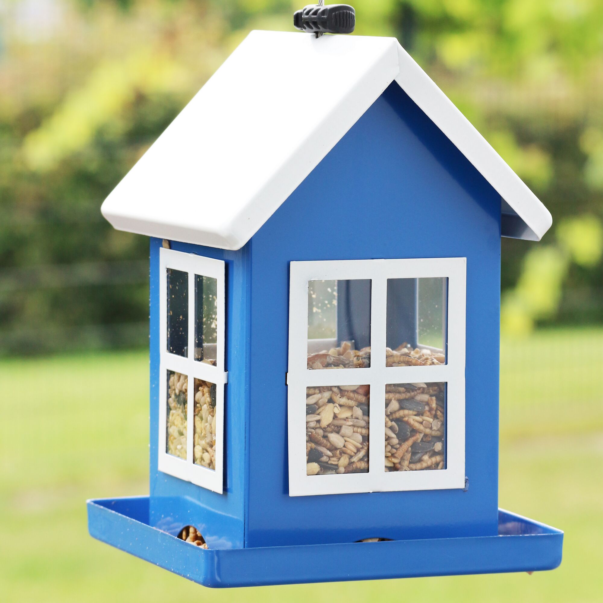 Blaues Futterhaus Lea mit Vogelfutter