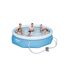 Mehrere Personen in einem Bestway Fast Set Pool